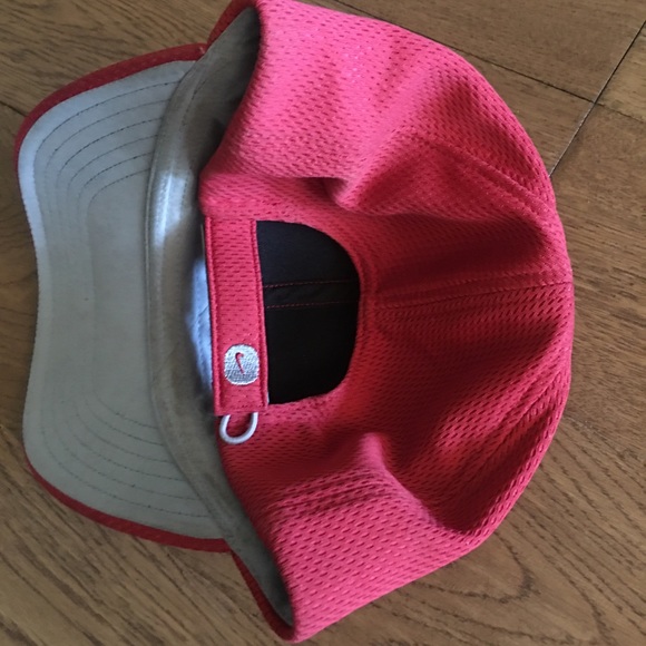 Vintage Nike Hat - Picture 2 of 3